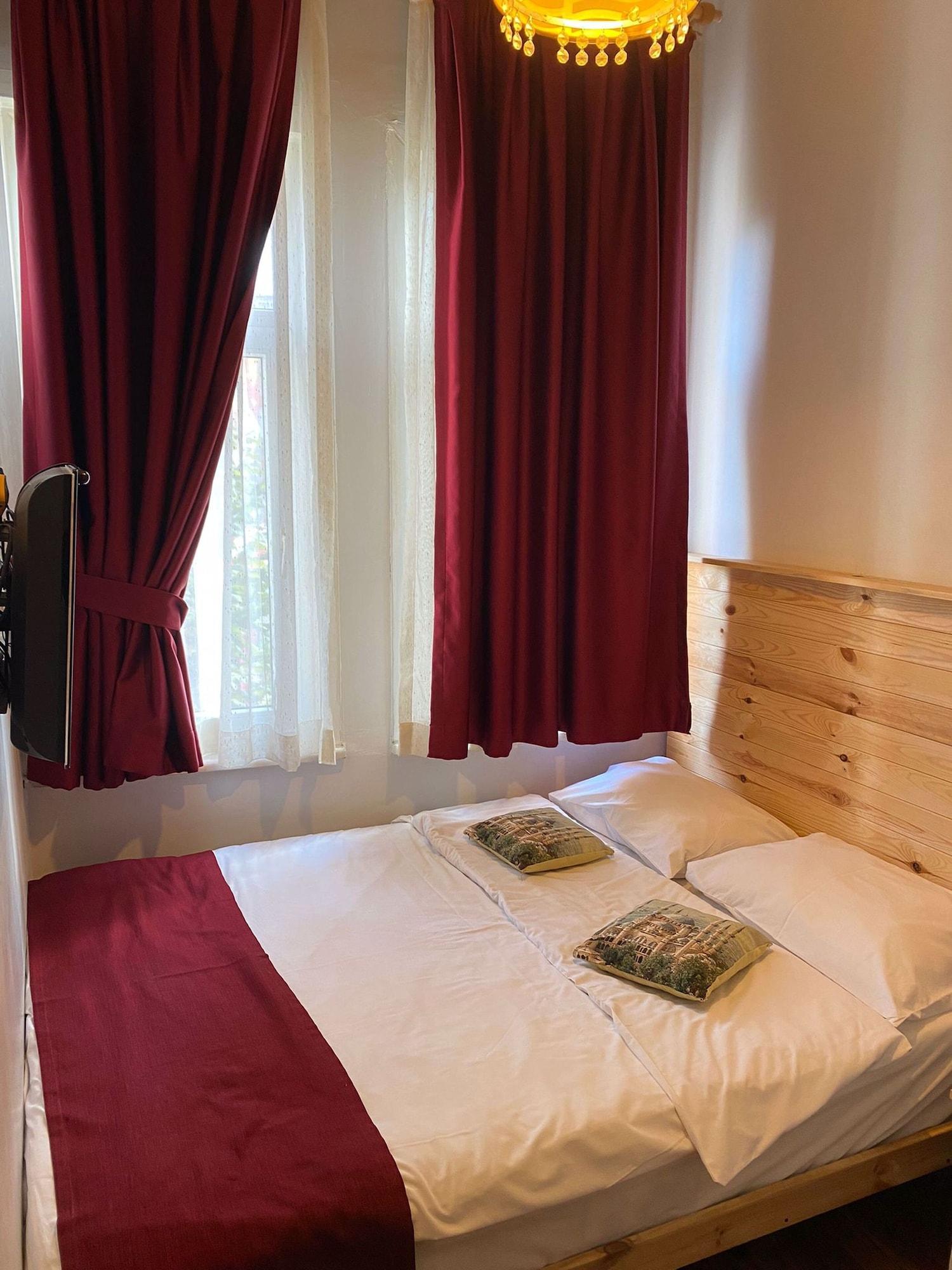 Corner Hot Hotel Istanbul Bagian luar foto
