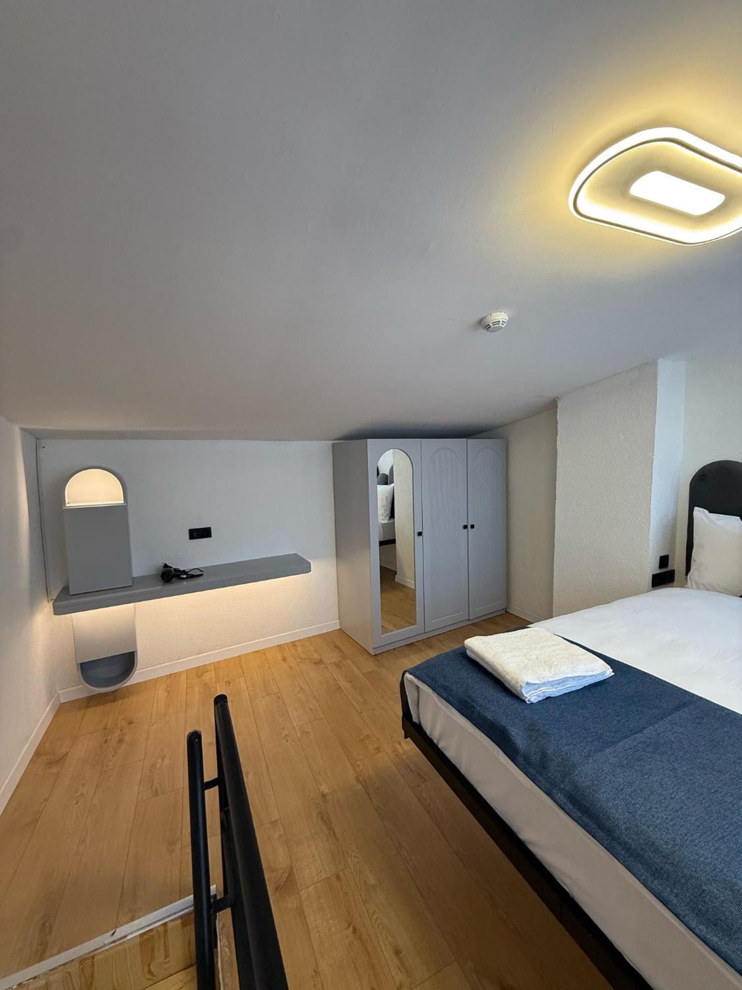 Corner Hot Hotel Istanbul Bagian luar foto